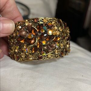 Vintage-Inspired Gold and Brown Floral Bracelet